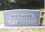 Richards-James-S-Jr--M-Louise.jpg (413713 bytes)